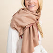 Charger l'image dans la galerie, Echarpe Nomade Unie en soie laine cachemire camel