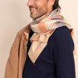 Charger l'image dans la galerie, Echarpe Cardif en soie laine camel