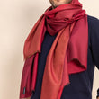 Load image into Gallery viewer, Etole Brume femme soie cachemire rouge bordeaux