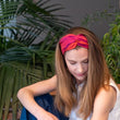 Charger l'image dans la galerie, Petit foulard Bicolore en soie fuchsia