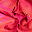 Charger l'image dans la galerie, Echarpe Dublin en soie cachemire rouge