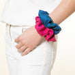 Load image into Gallery viewer, Chouchous en soie - lot de 2 - fushia, bleu
