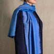 Charger l'image dans la galerie, Echarpe Quatuor en soie laine bleu