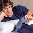 Load image into Gallery viewer, Masque de nuit en soie gentleman marine