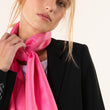 Charger l'image dans la galerie, Foulard Mini Pointillé en soie rose