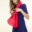 Charger l'image dans la galerie, Petit foulard Uni en soie fuchsia