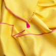 Charger l'image dans la galerie, Etole Pointillée en soie jaune