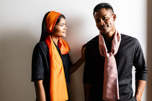 Small two-tone scarf in tangerine silk