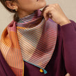 Charger l'image dans la galerie, Carré Patchwork en soie multico femme
