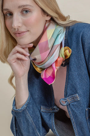 Carré 90 Nuancier en soie multi sun femme