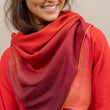 Load image into Gallery viewer, Carre 95 Chromie rouge en soie cachemire femme
