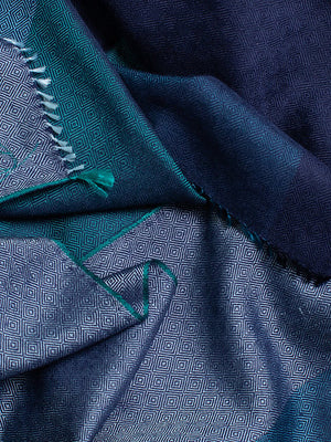 Écharpe Dégradée en soie laine bleu canard