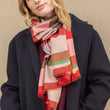 Load image into Gallery viewer, Echarpe Cambridge rouge en soie laine femme
