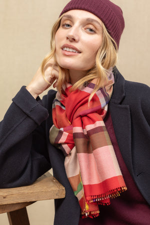Echarpe Cambridge rouge en soie laine femme