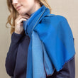 Load image into Gallery viewer, Echarpe City bleu Klein Femme
