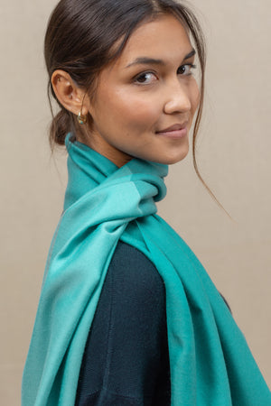 Echarpe Colorblock Emeraude en soie laine femme