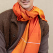 Load image into Gallery viewer, Echarpe Rythmic paprika en soie laine homme
