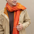 Load image into Gallery viewer, Echarpe Rythmic paprika en soie laine homme 
