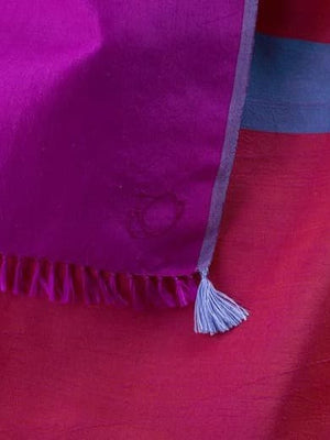 Etole Asymétrique en soie fushia
