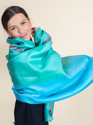 Etole New Asymétrique en soie vert