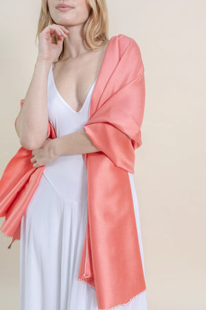 Etole en soie corail femme