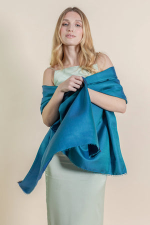 Etole en soie teal femme