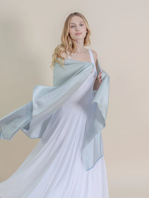 Etole Trio en soie opale bleu femme