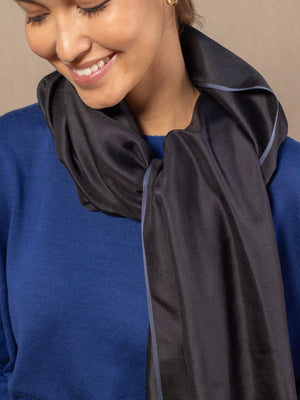 Etole Unie en soie noire femme