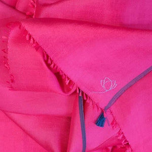 Etole Unie en soie fushia