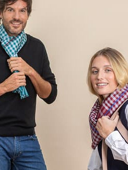 Foulard Krama en soie bordeaux