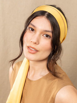 Foulard en soie mini pointillé or 