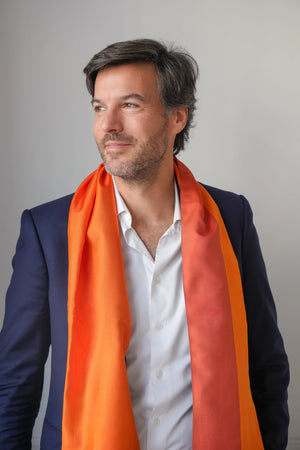 Petit foulard Bicolore en soie rouge orangé homme