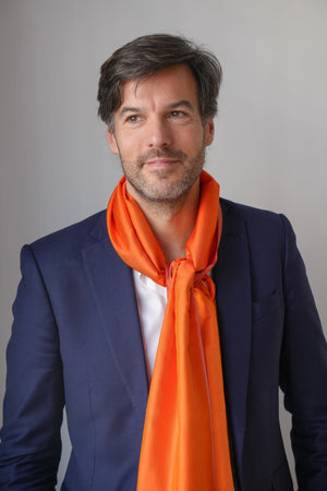 Petit foulard Bicolore en soie rouge orangé homme