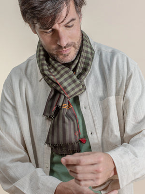Petit foulard Krama en soie kaki homme