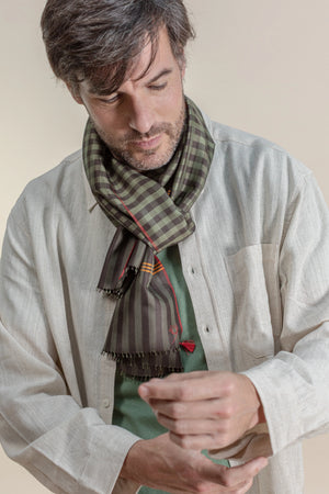 Petit foulard Krama en soie kaki homme