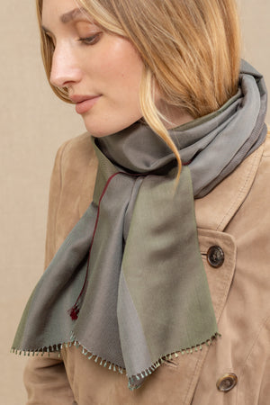 Petit foulard Twin en soie kaki femme