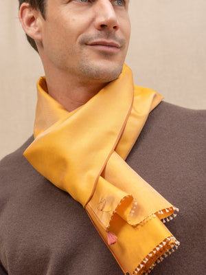 Petit foulard Twin en soie miel homme