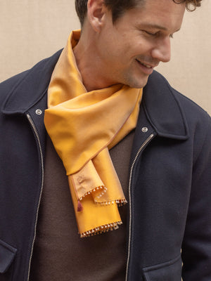 Petit foulard Twin en soie miel homme
