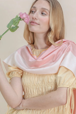 Petit foulard Twin en soie pêche femme