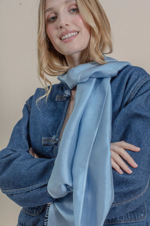 Petit foulard Uni en soie ciel femme