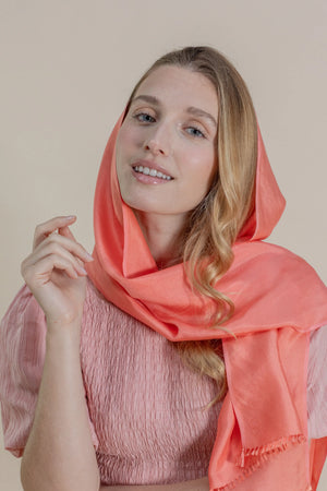 Petit foulard Uni en soie corail femme