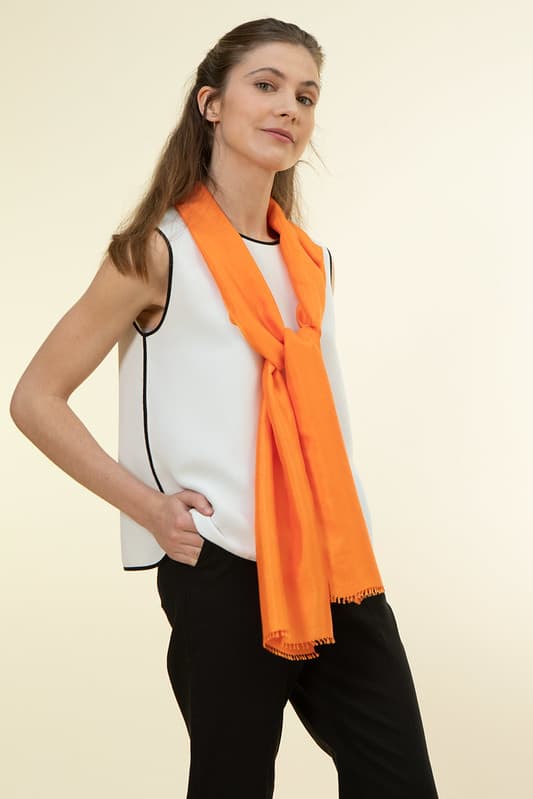 Petit foulard Uni en soie orange 