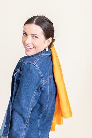 Petit foulard Uni en soie jaune