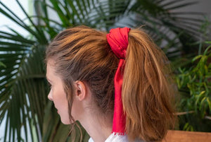Petit foulard Uni en soie rouge