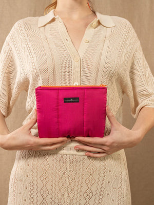 Pochette en soie pointillé fushia