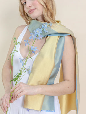 Petit foulard bicolore en soie céladon femme