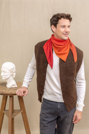 Triangle Harmonie Vermillon en soie cachemire homme