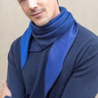 Charger l'image dans la galerie, Triangle Harmonie marine en soie cachemire homme
