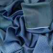 Charger l'image dans la galerie, Carre 95 Chromie bleu orage en soie cachemire homme
