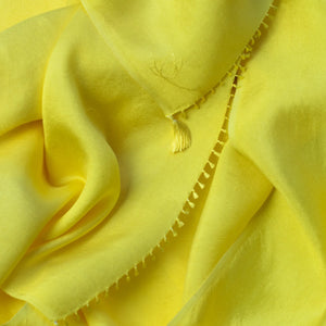Petit foulard Uni en soie jaune canari femme